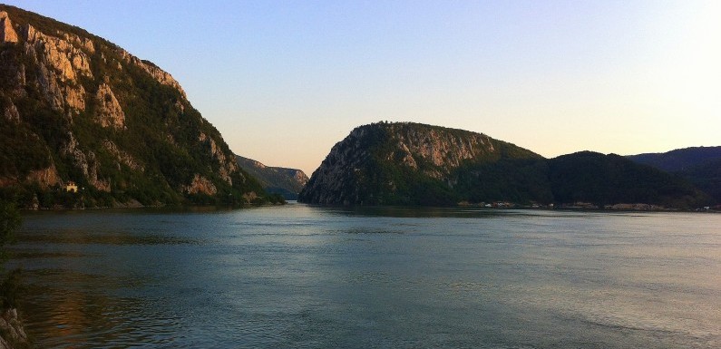 Dunărea - golful Dubova