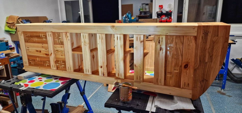 Grunduire - și pe-o parte...